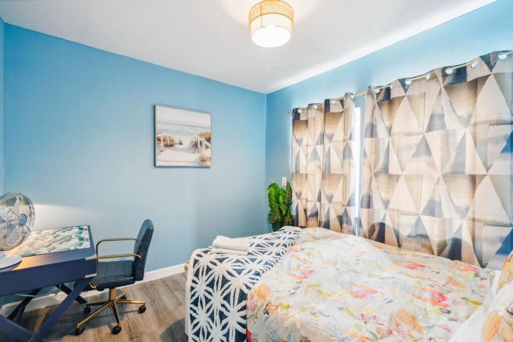 New! Havana Nights Villa ! Walk To Calle Ocho! Miami Bagian luar foto